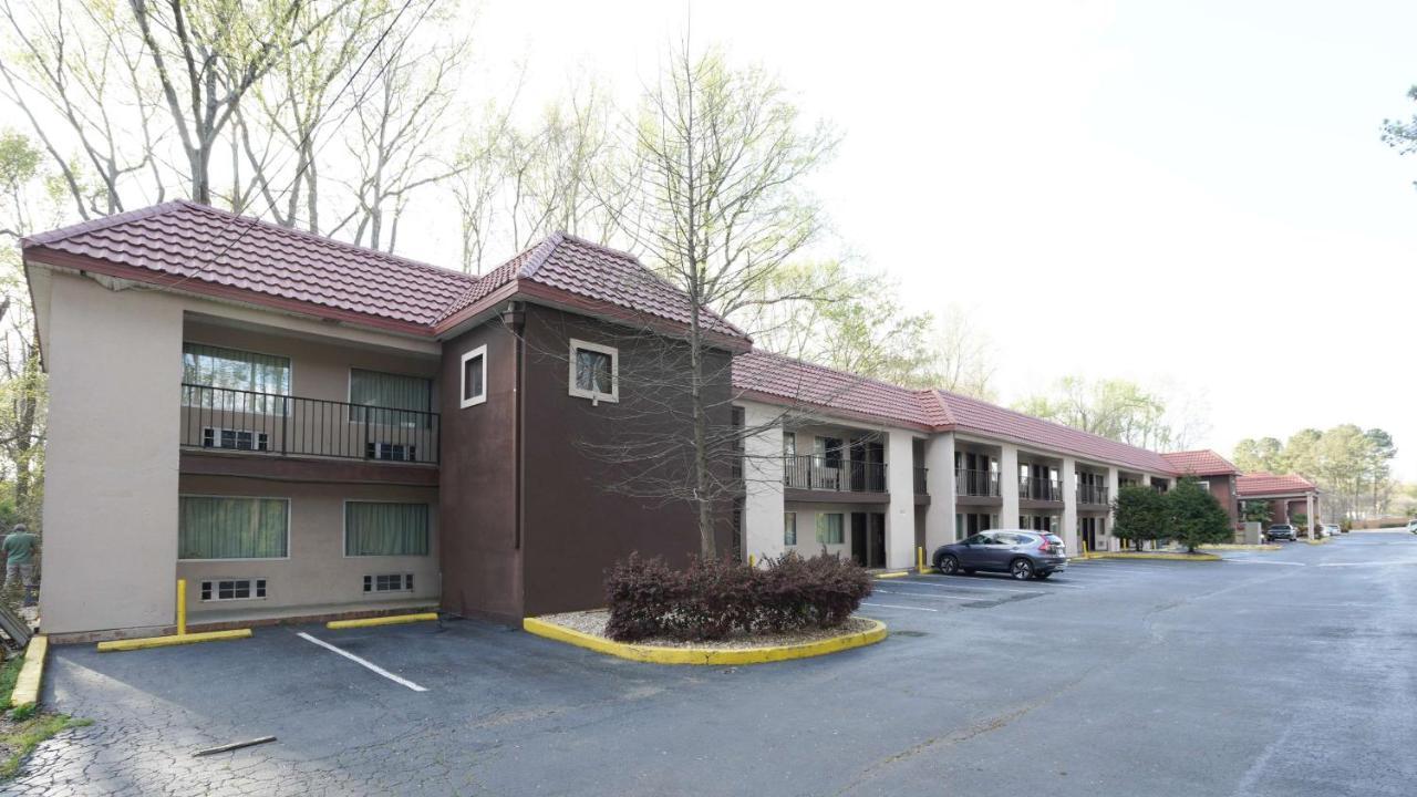 Motel 6 Atlanta Ga Atlanta Airport East ภายนอก รูปภาพ